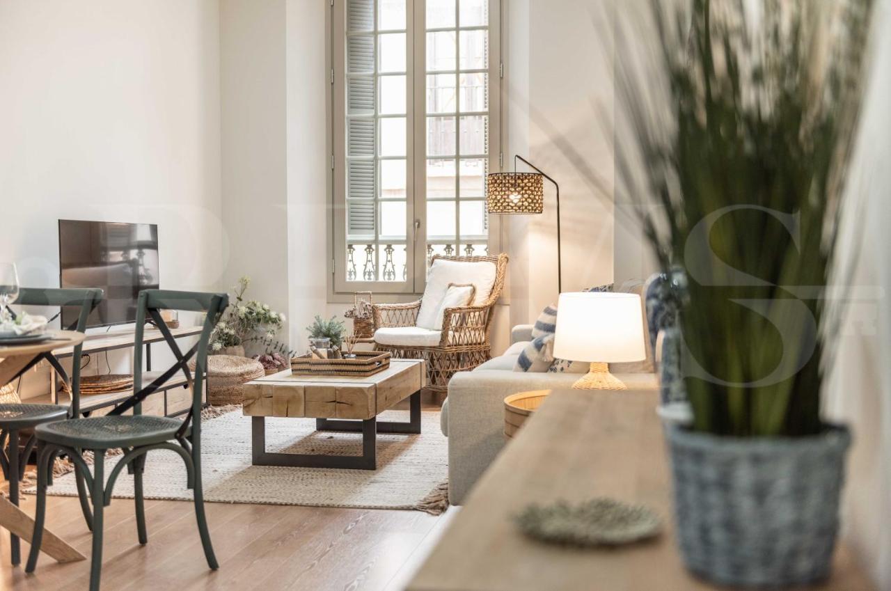 Dreamy Mediterranean Apartment With Parking - Center By Rems Malaga Exterior photo